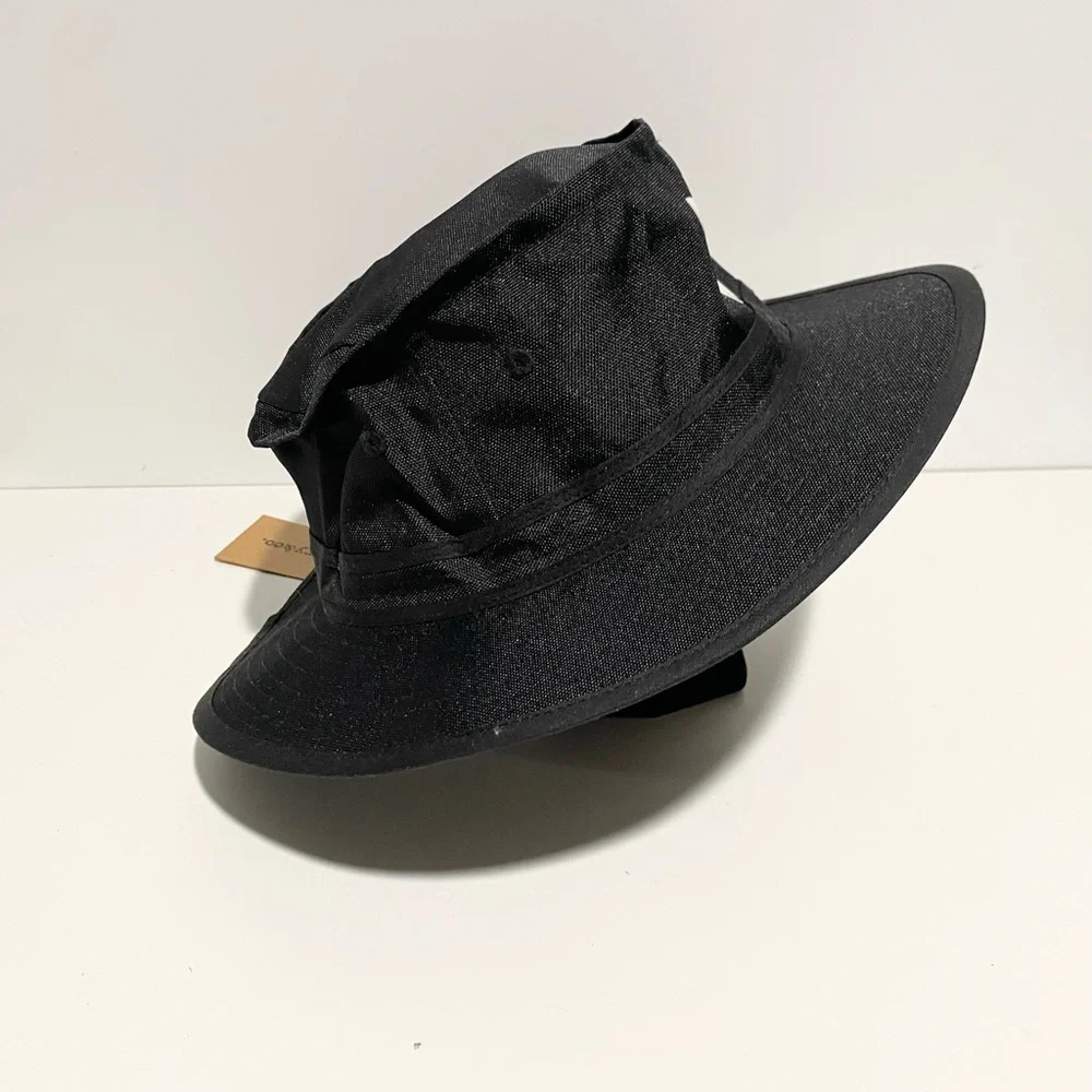 McNairy & Co.‎ Black Woody Daisy Fitted Bucket Hat Medium Nylon